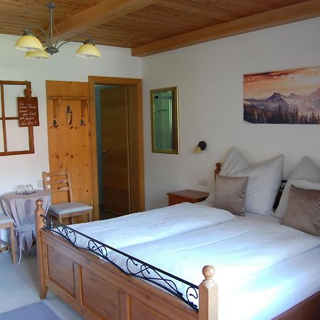 Haus Hager Bed & Breakfast Schlitters Bagian luar foto
