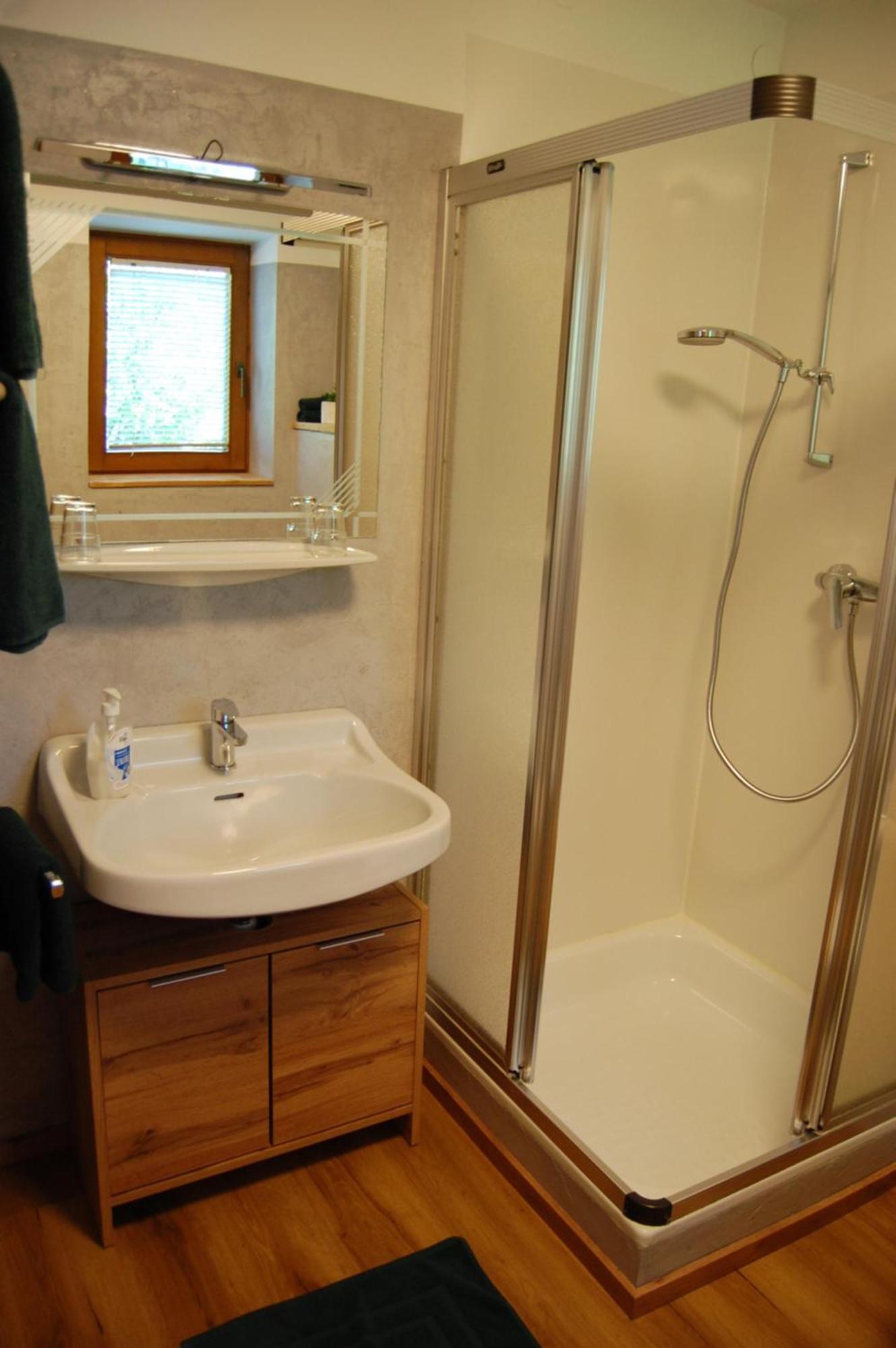 Haus Hager Bed & Breakfast Schlitters Bagian luar foto